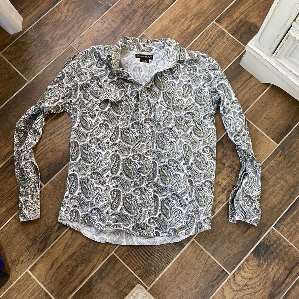 ariat button down shirt